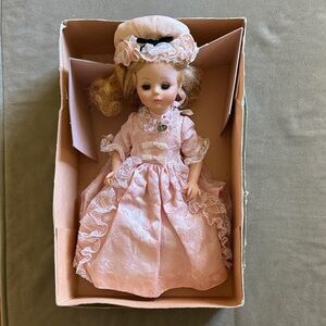 Madame Alexander Doll 1460 - 1967 - New In Box